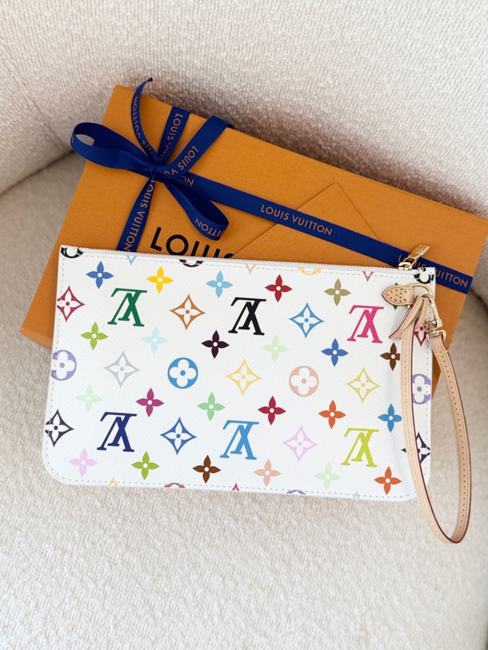 ✨NEW✨2026 Louis Vuitton x Takashi Murakami Wristlet Pouch - Multicolor/White